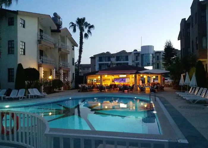 Hotel Papaya Side