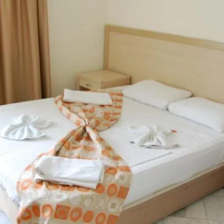 Papaya Ξενοδοχείο Σιντέ