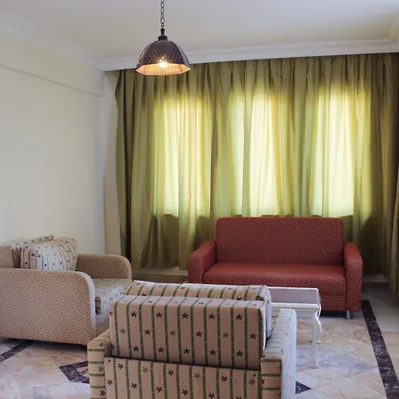 Ξενοδοχείο Papaya 3*