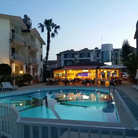 Hotel Papaya Side